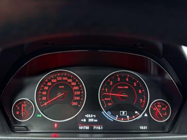 BMW 3-Series 2017 - Thumbnail 33