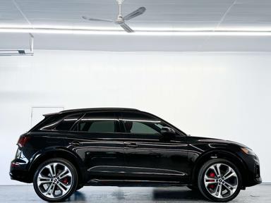 Audi SQ5 2022 - Thumbnail 10