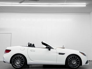 Mercedes-Benz SLC Roadster 2018 - Thumbnail 11