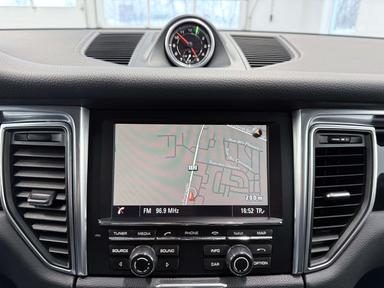 Porsche Macan 2015 - Thumbnail 25