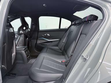 BMW M3 Sedan 2023 - Thumbnail 35