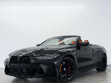BMW M4 Convertible 2024 - Thumbnail 2