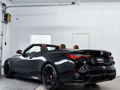 BMW M4 Convertible 2024 - Thumbnail 7