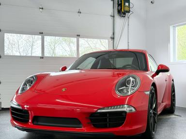 Porsche 911 2012 - Thumbnail 3