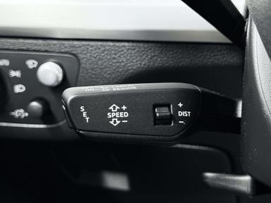 Audi Q5 2018 - Thumbnail 36