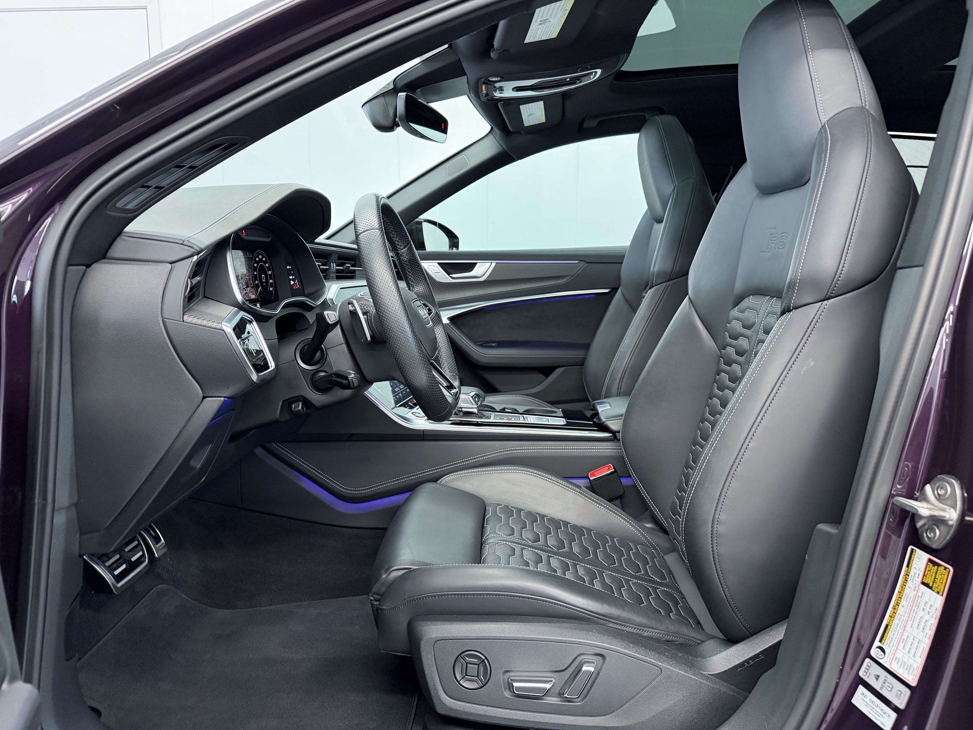 Audi RS 6 Avant 2023 - Image 17