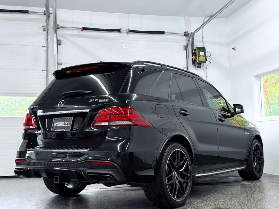 Mercedes-Benz GLE Class 2016 - Image 11