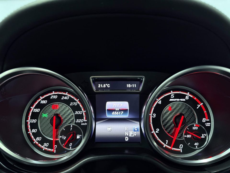 Mercedes-Benz GLE Class 2016 - Image 31