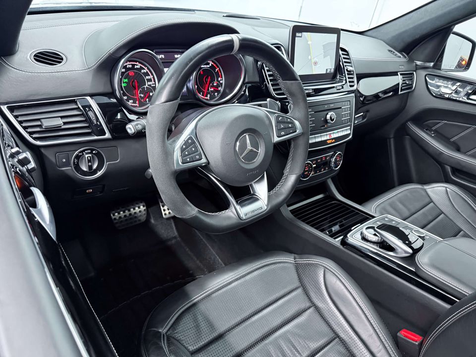 Mercedes-Benz GLE Class 2016 - Image 14