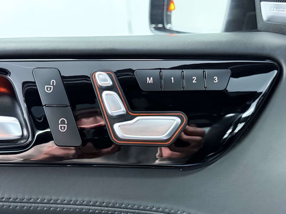 Mercedes-Benz GLE Class 2016 - Image 18