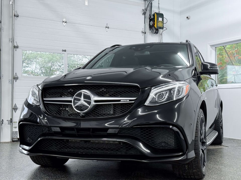 Mercedes-Benz GLE Class 2016 - Image 3