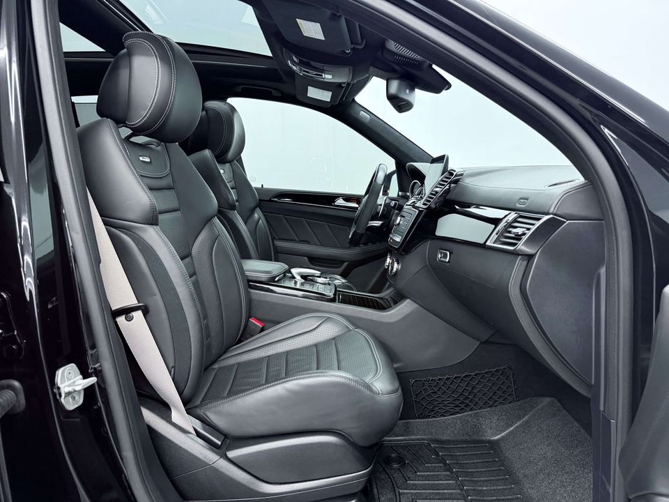 Mercedes-Benz GLE Class 2016 - Image 19
