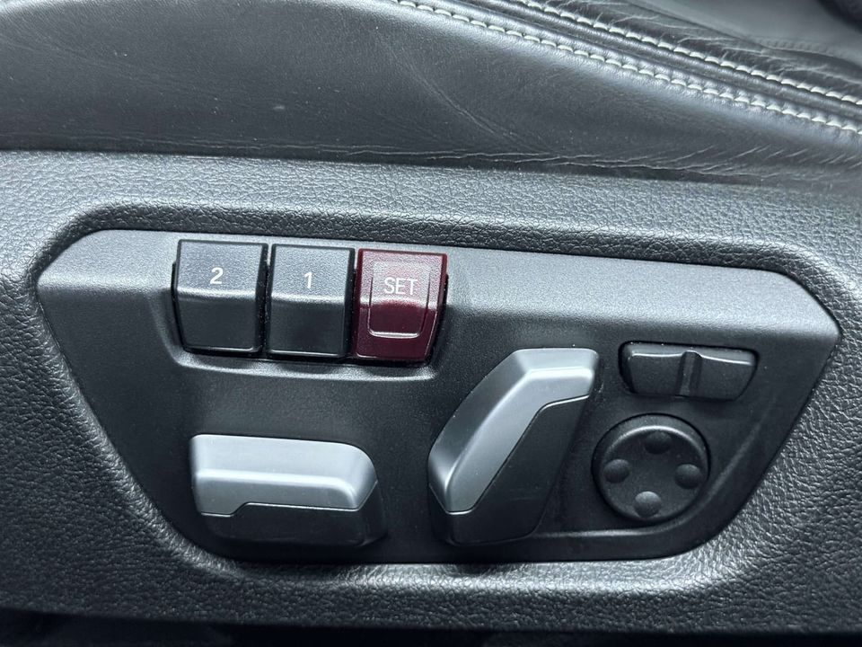 BMW 3-Series 2017 - Image 21