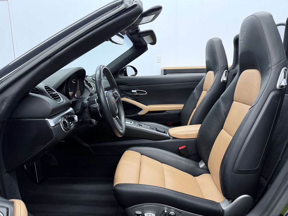Porsche 718 Boxster 2019 - Image 16
