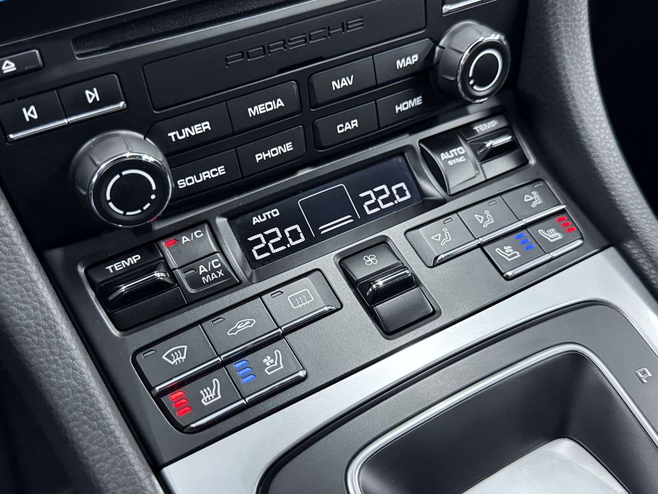 Porsche 718 Boxster 2019 - Image 25