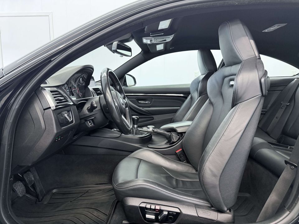 BMW M4 2020 - Image 16