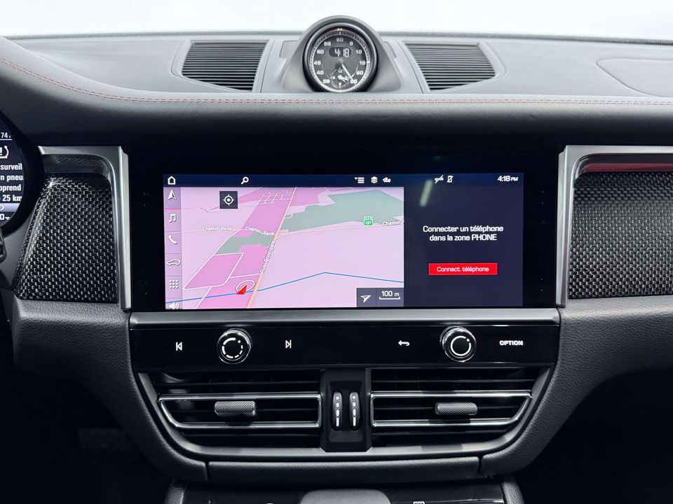 Porsche Macan 2022 - Image 24