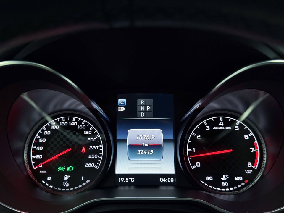 Mercedes-Benz AMG C 43 2018 - Image 30