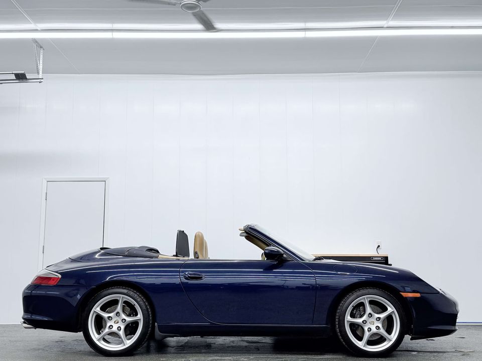 Porsche 911 2002 - Image 10