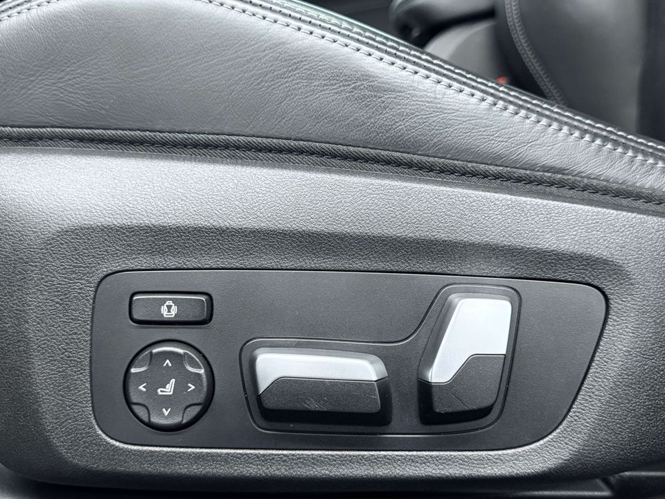 BMW X4 M 2020 - Image 19