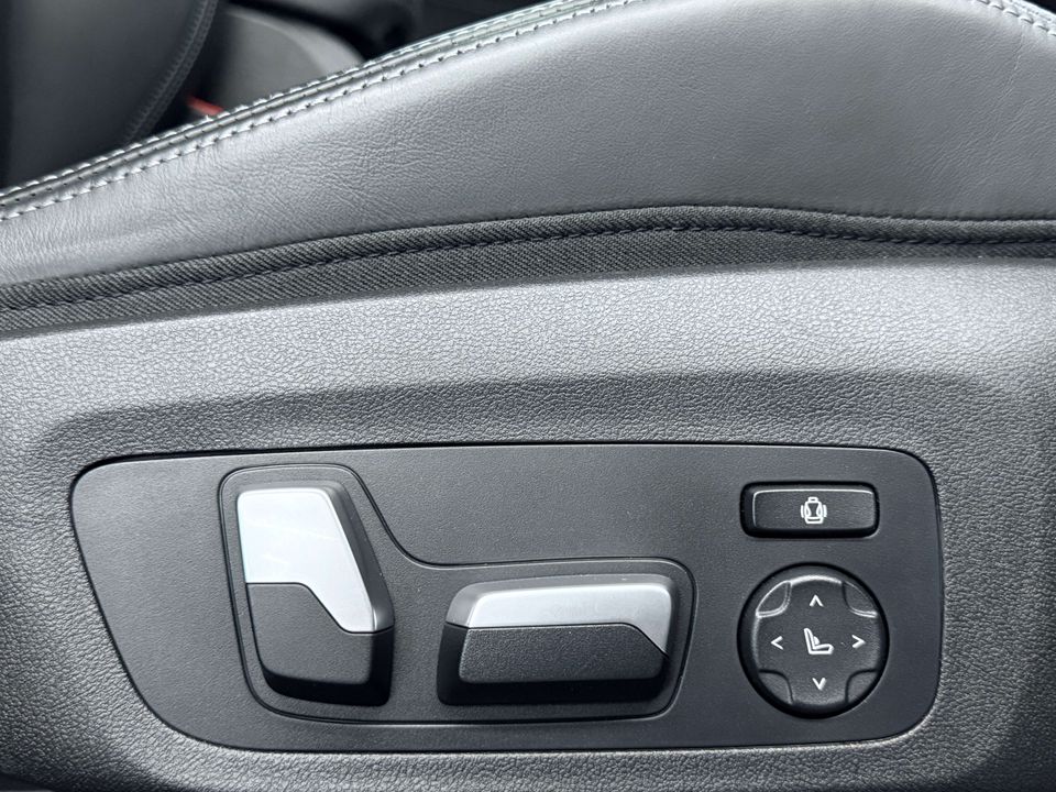 BMW X4 M 2020 - Image 22