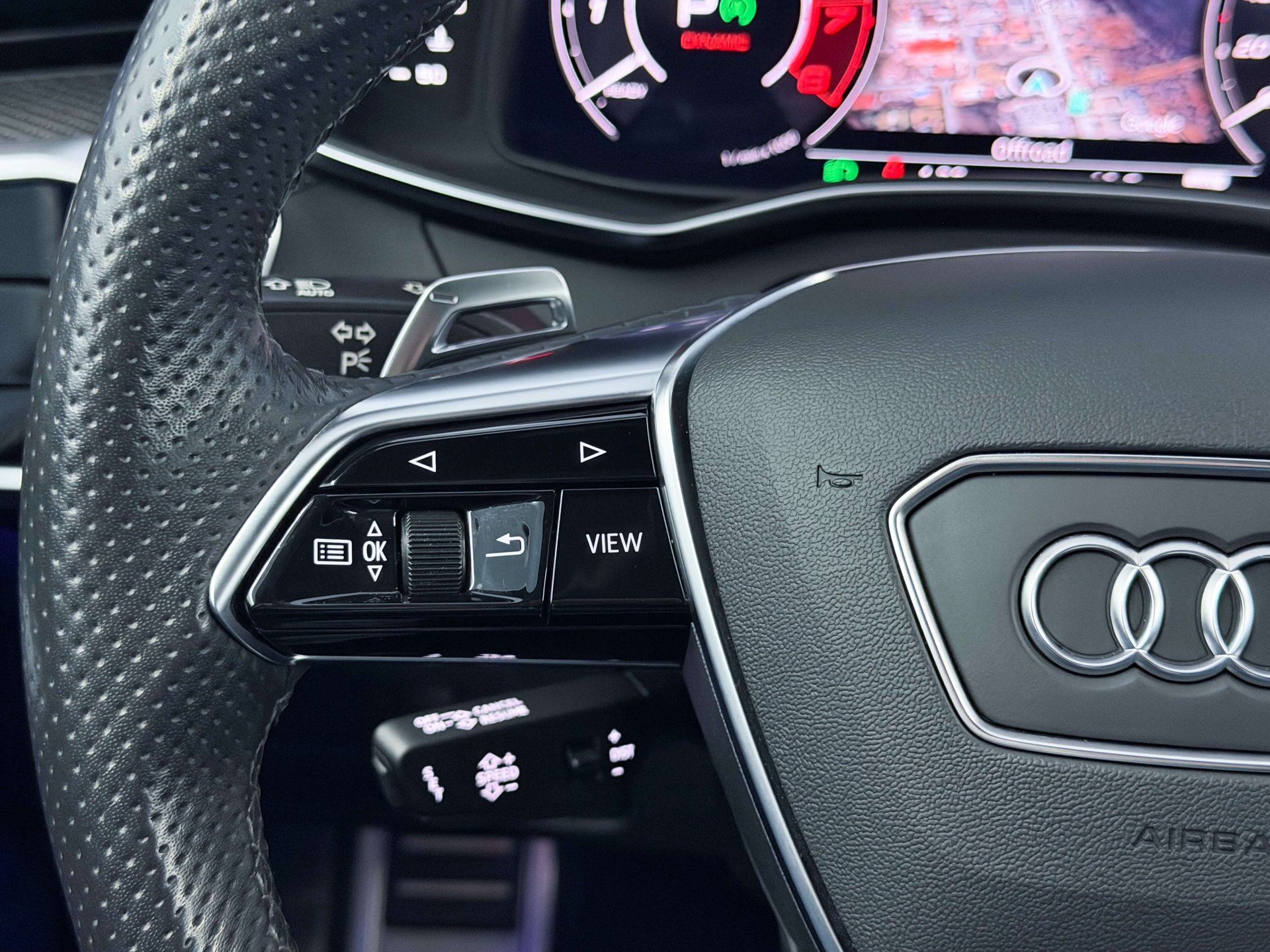 Audi RS 6 Avant 2023 - Thumbnail 30